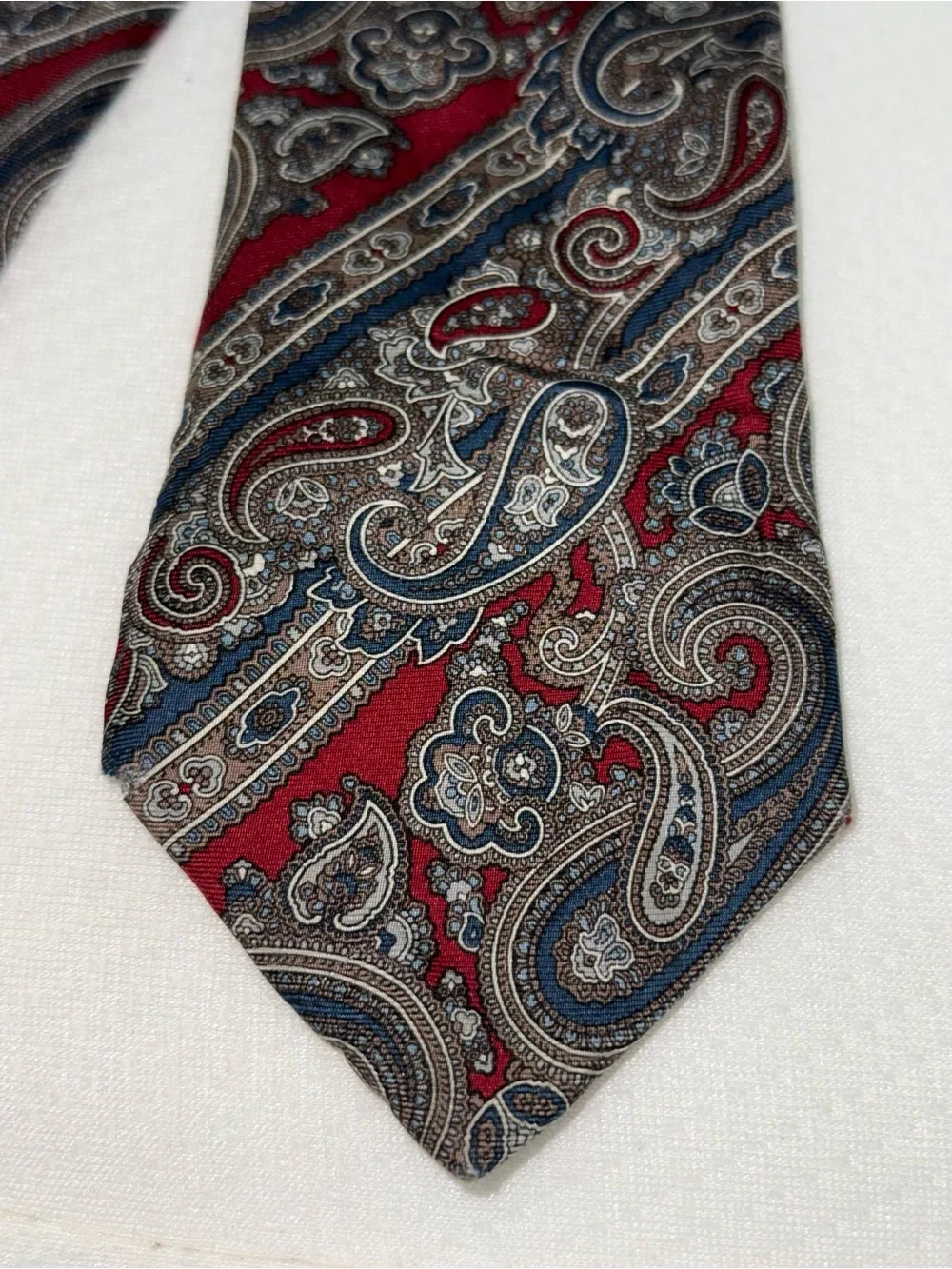 Christian Dior Luxury All Silk Paisley Tie Red & Navy designer Italian woven